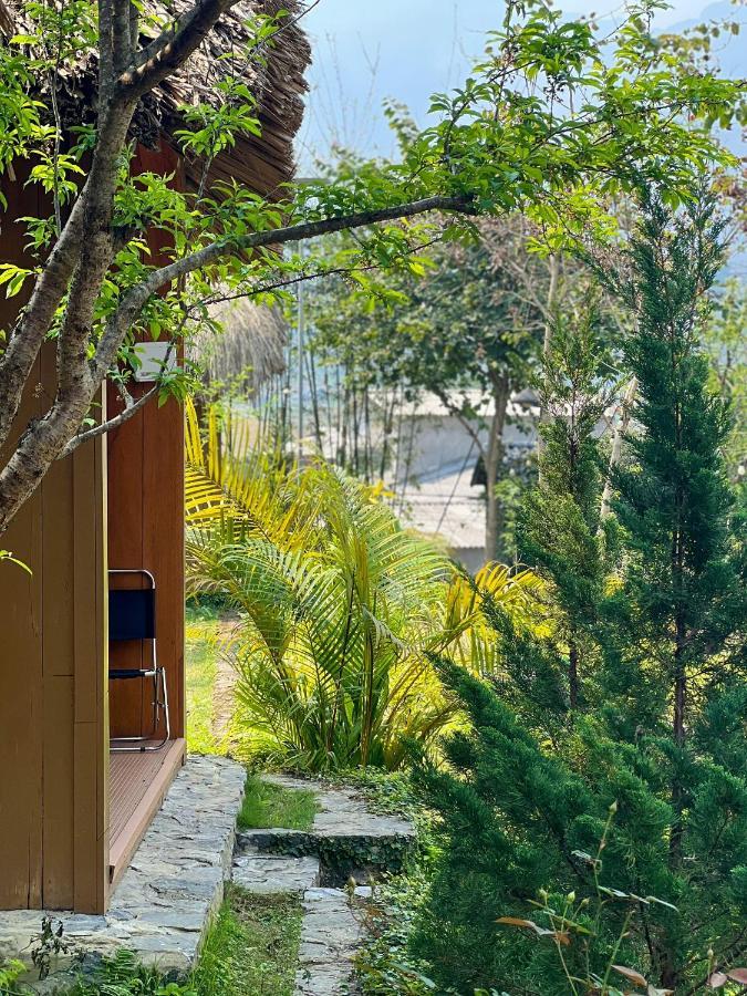 Tom'S Du Gia Homestay Làng Cac Εξωτερικό φωτογραφία