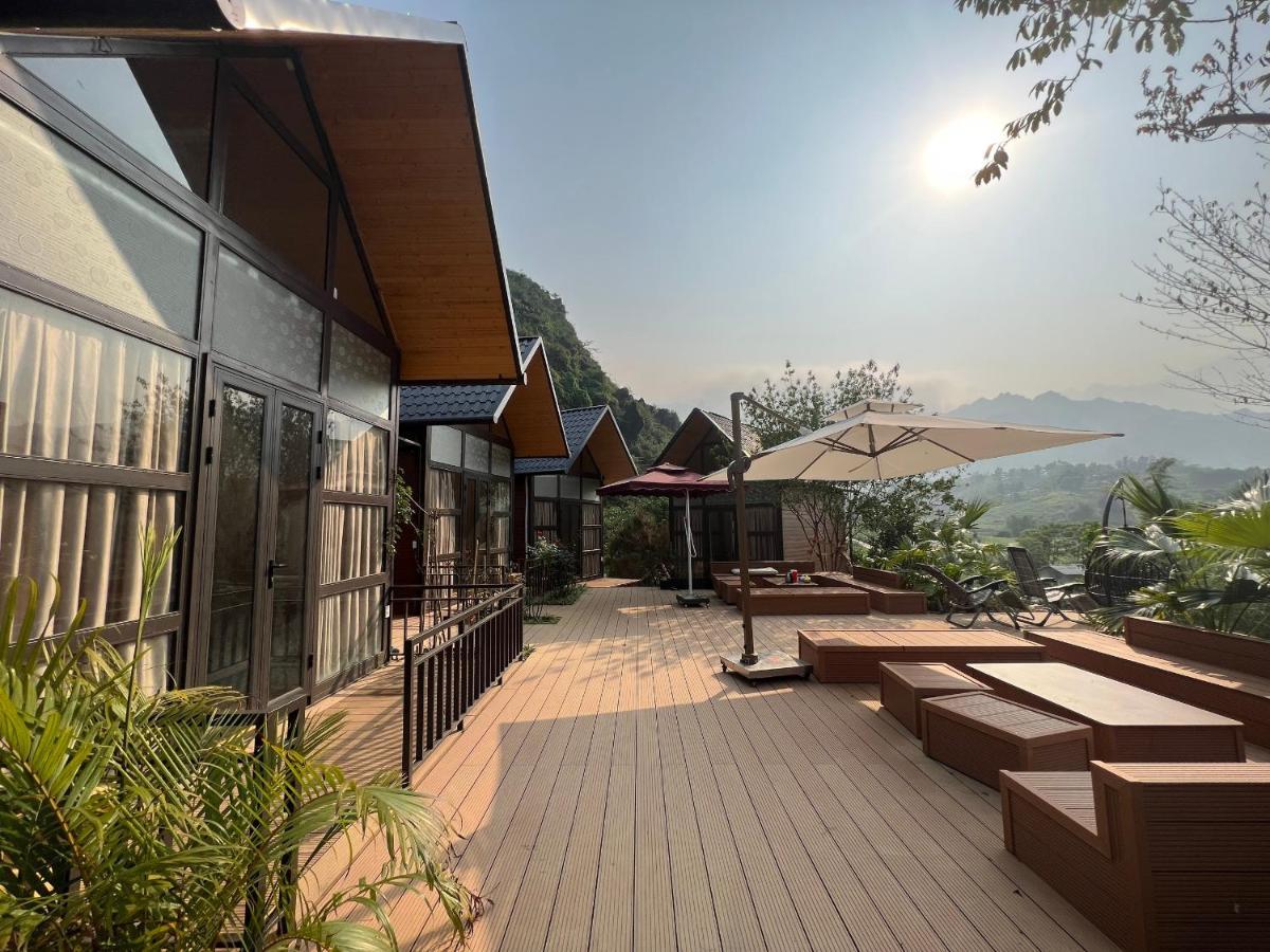 Tom'S Du Gia Homestay Làng Cac Εξωτερικό φωτογραφία