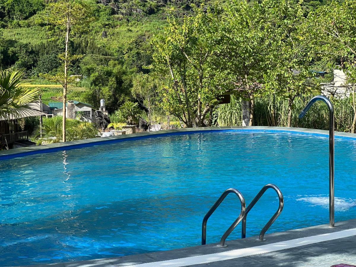 Tom'S Du Gia Homestay Làng Cac Εξωτερικό φωτογραφία