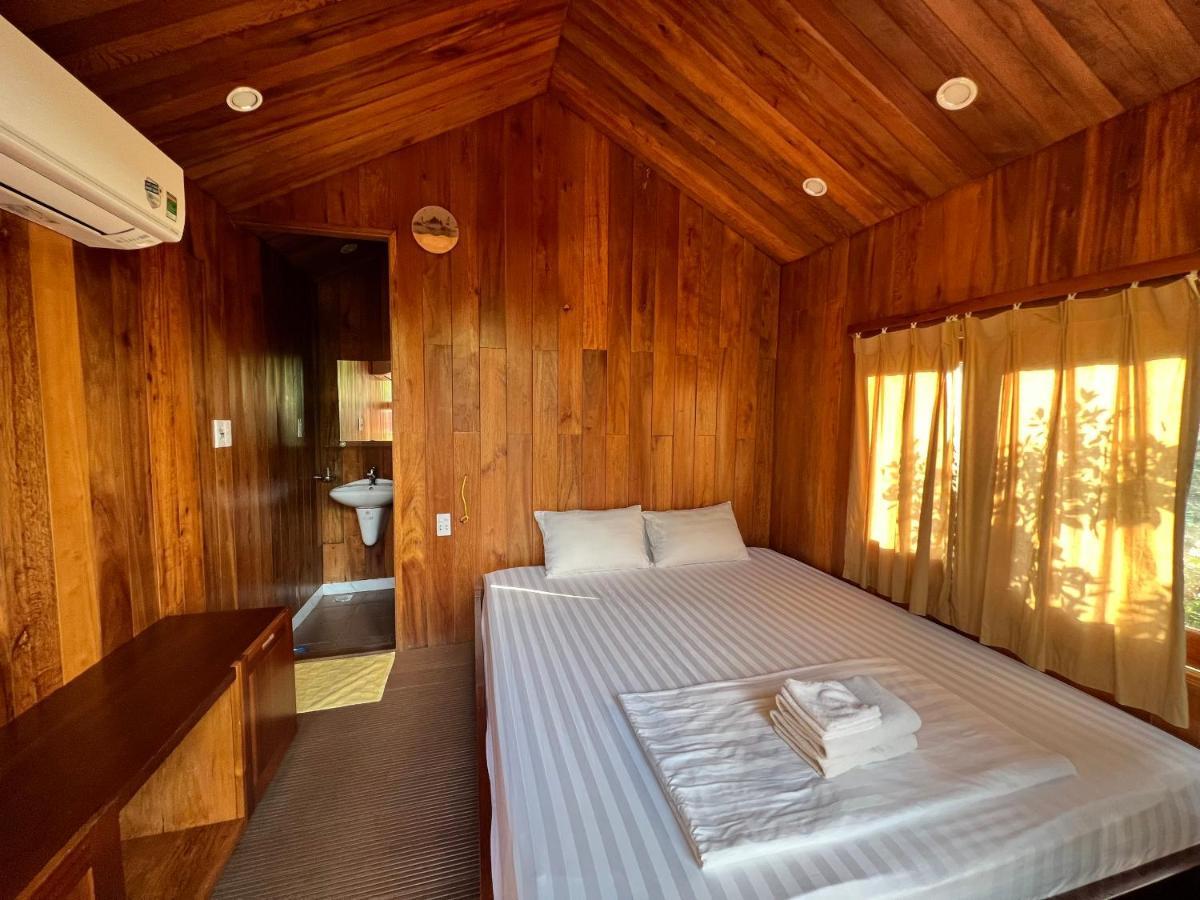 Tom'S Du Gia Homestay Làng Cac Εξωτερικό φωτογραφία